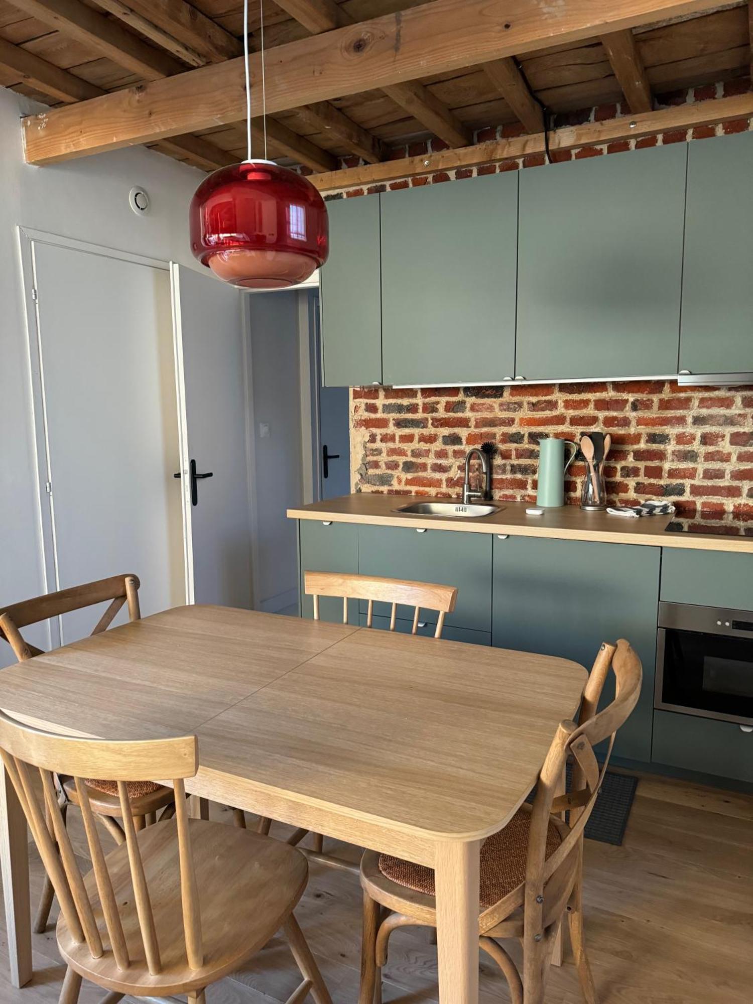 Mouvaux Le426, Charmante Petite Maison 2 Chambres Refaite A Neuf מראה חיצוני תמונה